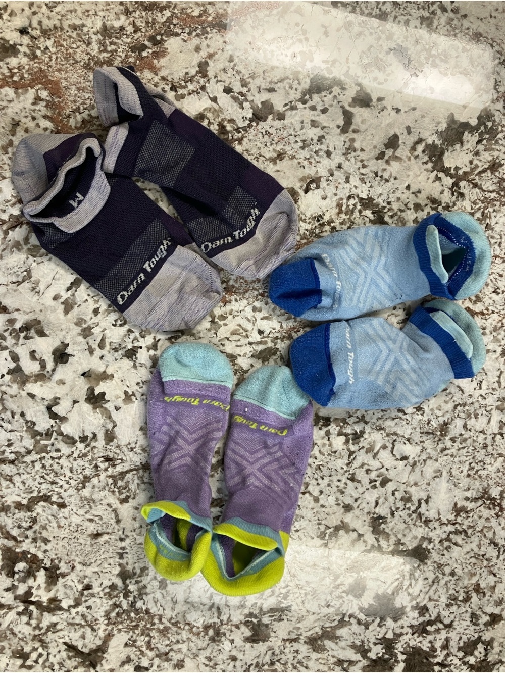 Darn Tough women’s medium bundle of socks 3 pairs